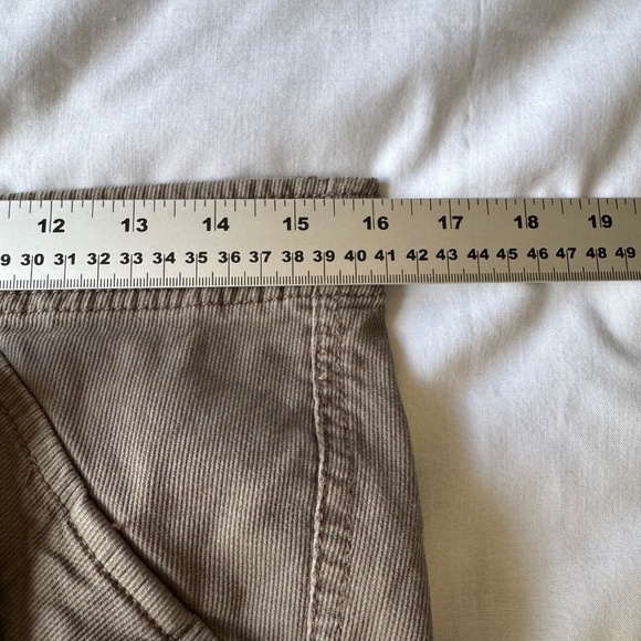 Vintage Union Bay Low Rise Corduroy Cargo Pants Beige/Tan 7 Flap Pockets Y2K 90s - Picture 12 of 16